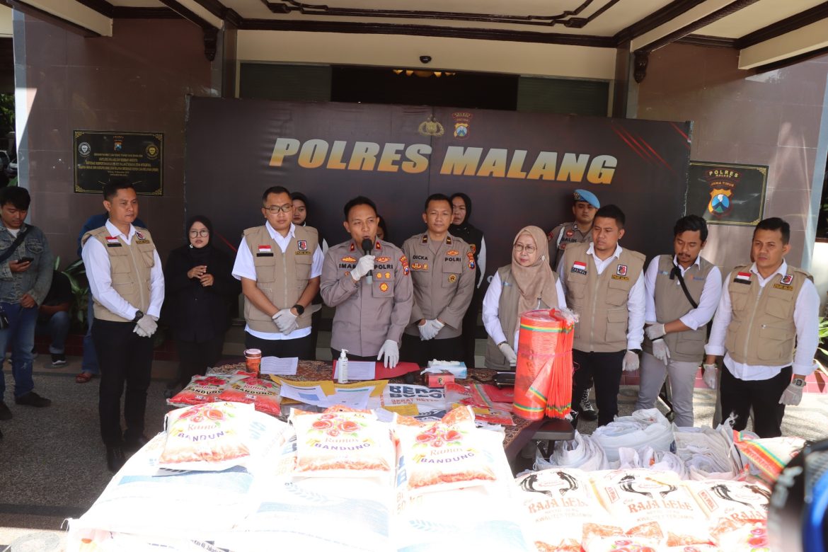 Polisi Bongkar Jaringan Pemalsu Beras Bulog Jadi Kemasan Premium di Malang