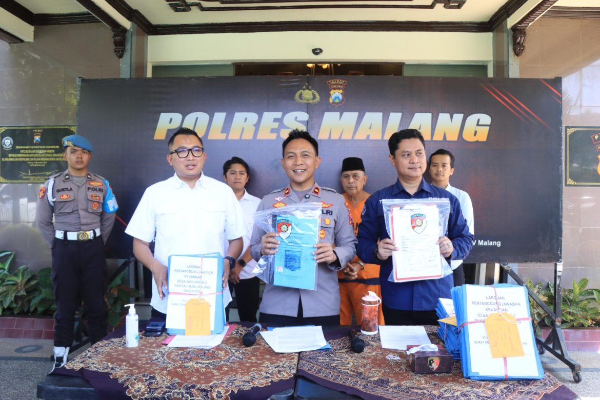 Polisi Amankan Mantan Kades di Malang, Diduga Terlibat Korupsi Alokasi Dana Desa