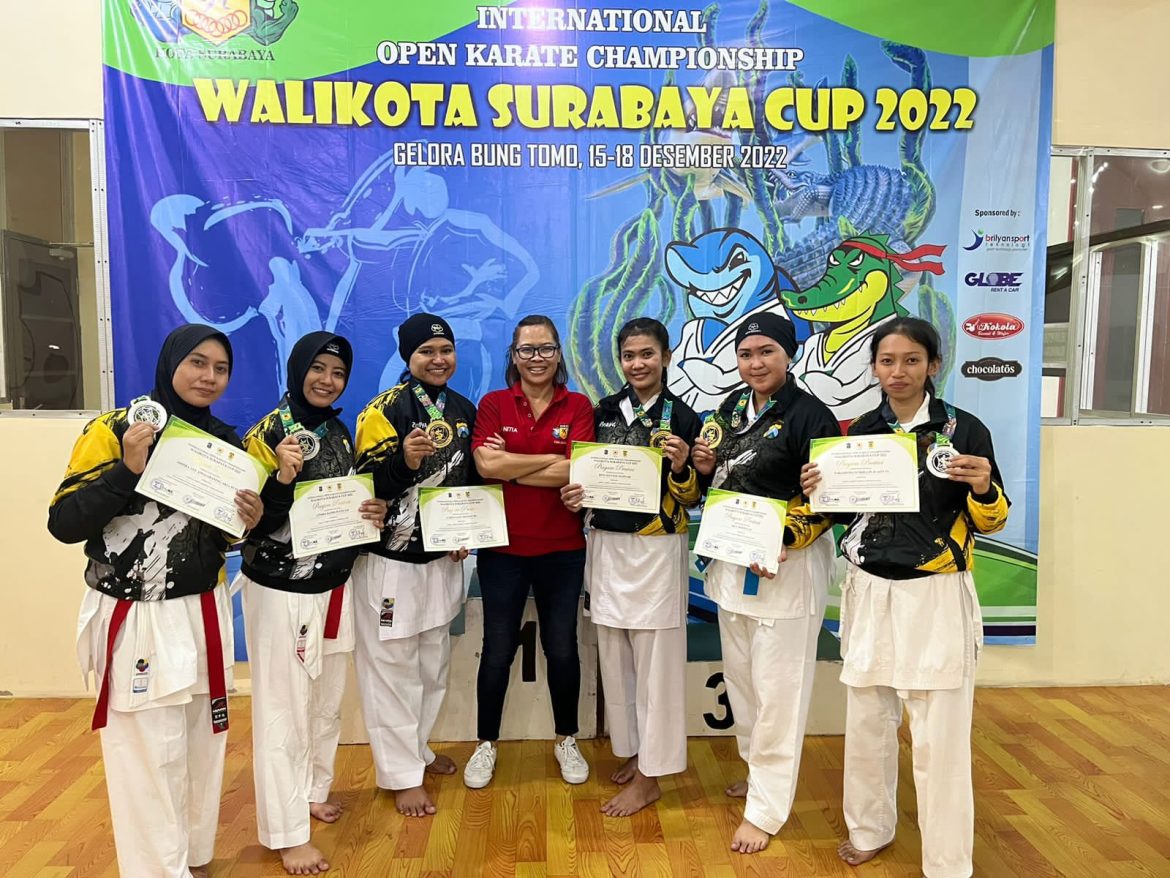 Brigadir Lindha Rahmawati Polwan Polres Bojonegoro yang Jago Karate