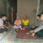 Kapolsek Kromengan Polres Malang Gelar Kegiatan Jumat Curhat dalam Rangka Harkamtibmas di Balai Desa Kromengan