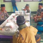 Polsek Tajinan Giat Jumat Curhat sekaligus Silaturahmi Bangun kedekatan terhadap Tokoh Agama dan Tokoh Masyarakat di Masjid Nur Ismail