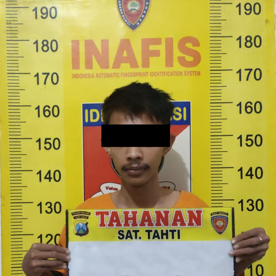 Polisi Tangkap Dua Pengedar 1 Kg Ganja dan Sabu di Malang