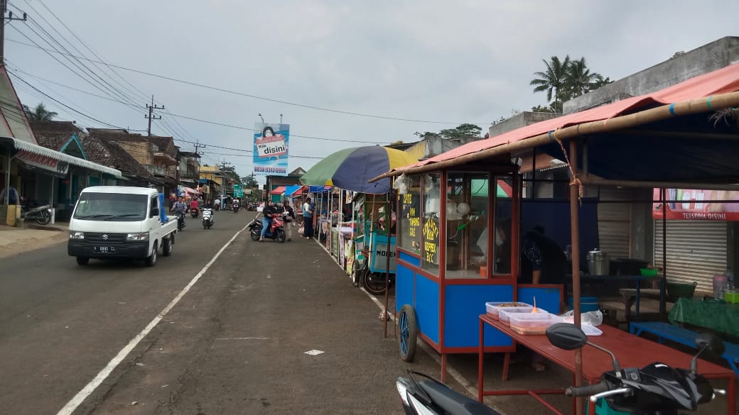 Pemdes Gedangan Suport UMKM Lewat Bazar Takjil