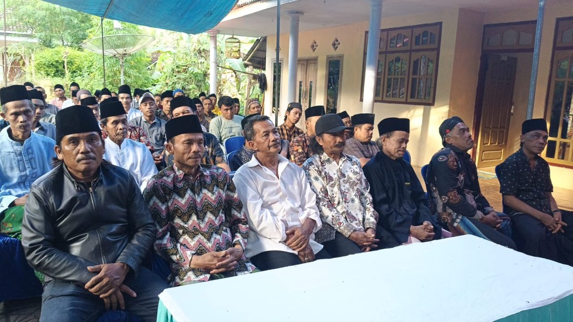 Gelar Reses di Dua Kecamatan, Sugianto Disambati Jalan Rusak