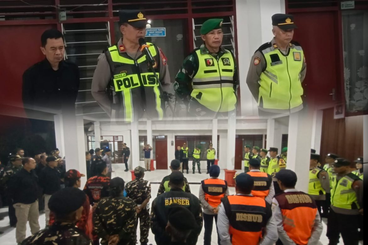 Kapolsek Pagelaran Pimpin Apel Malam Takbir, Tekankan Pembatasan Penggunaan Sound Berlebihan