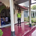 Polsek Donomulyo Laksanakan Pengamanan Ibadah Jumat Agung di Gereja GKJW Tempursari