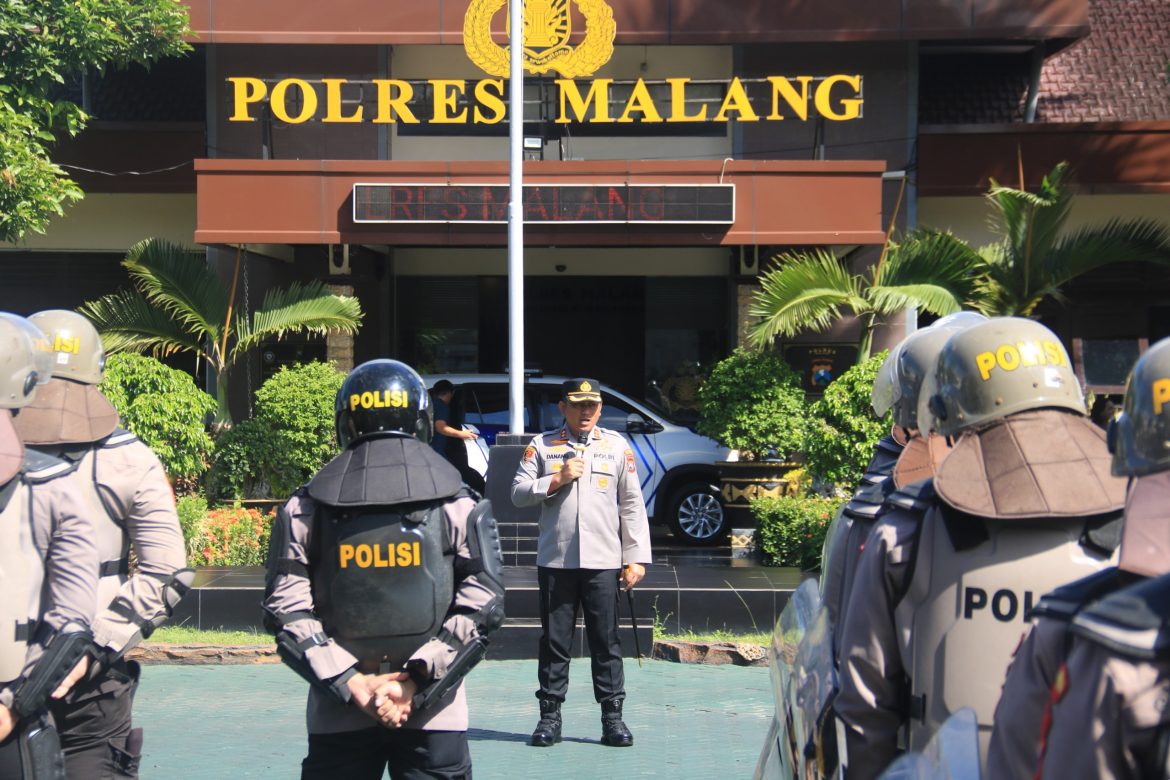 Polres Malang Gelar Latihan Dalmas, Polwan Disiapkan Jadi Negosiator Aksi Massa