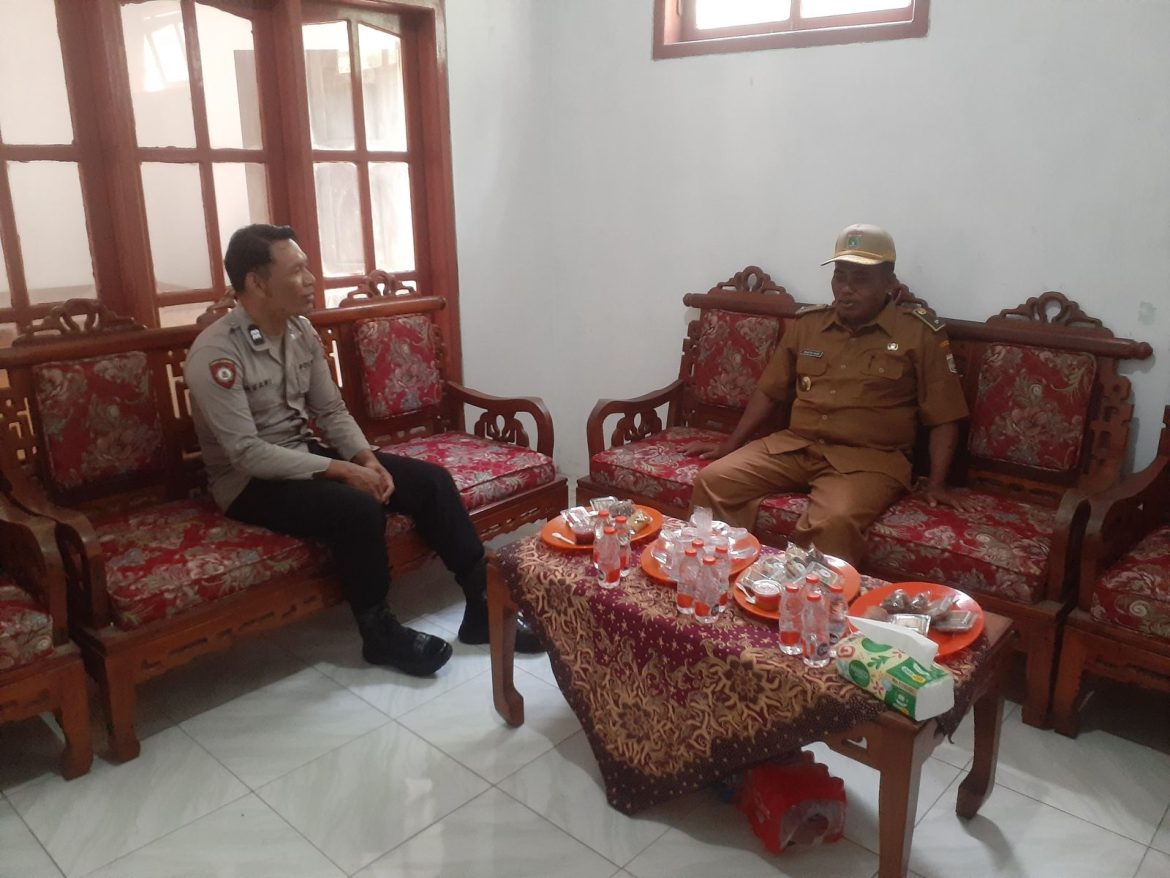 Polsek Donomulyo Jalin Silaturahmi dan Bangun Kedekatan dengan Tokoh Masyarakat