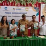 Dikukuhkan Sebagai Kampung Zakat, Desa Jambangan Dapat Bantuan Alat Pengelolaan Sampah dan UMKM