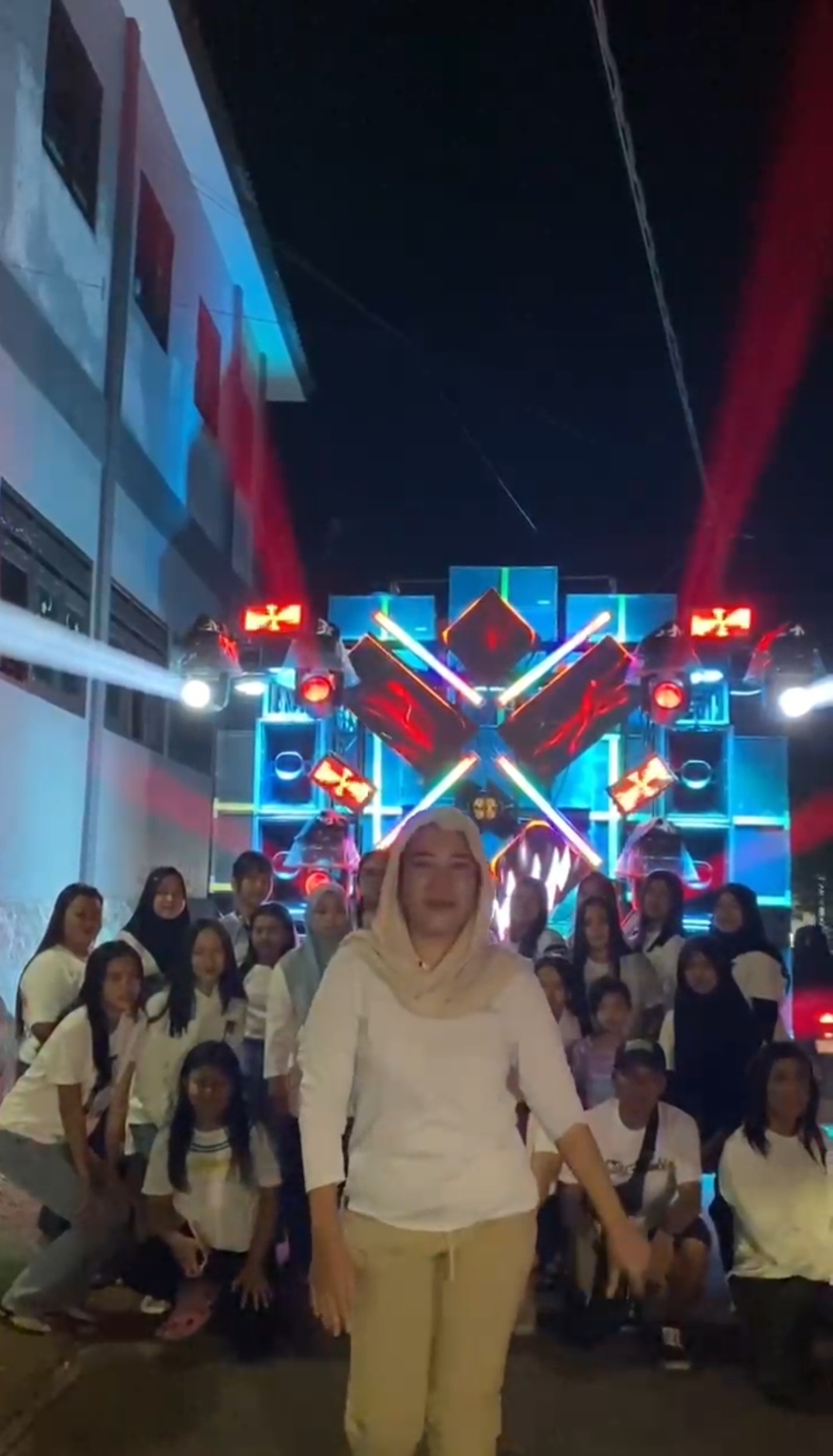 SOUND HOREG MEWARNAI PESTA RAYAT DI DESA SUMBERSUKO TAJINAN