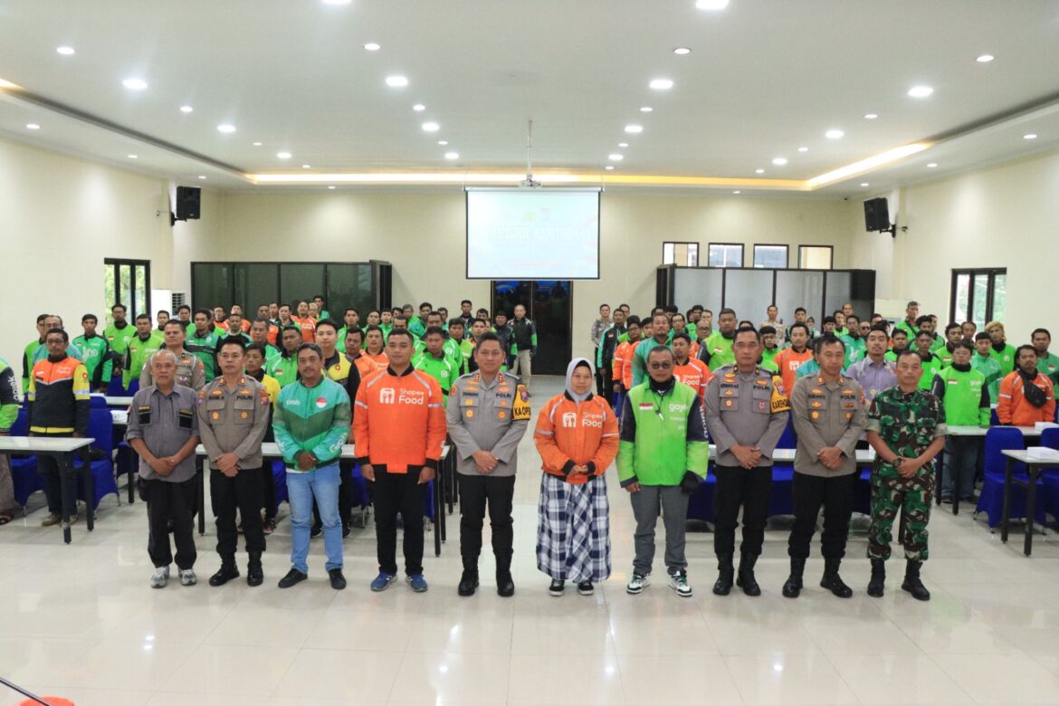 Polres Malang Hadirkan Gerai Ojol Mart dan Ojol Auto untuk Mitra Ojol Kamtibmas