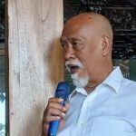 KAJIAN FILSAFAT SOSIAL: "PASAR" KAJIAN FILSAFAT SOSIAL: "PASAR"