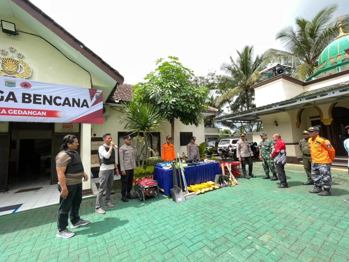 Antisipasi Bencana Hidrometeorologi, Muspika Gedangan Gelar Apel Siaga Bencana
