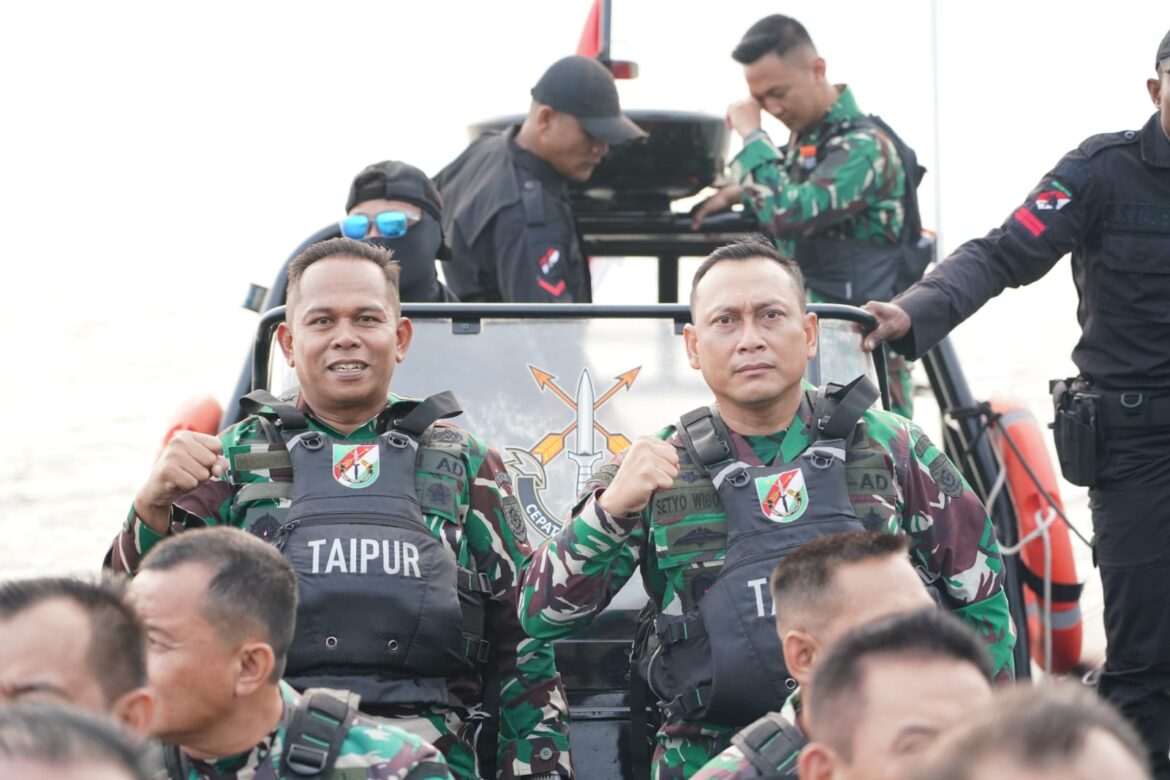 Kasdivif 2 Kostrad Sandang Brevet Taipur