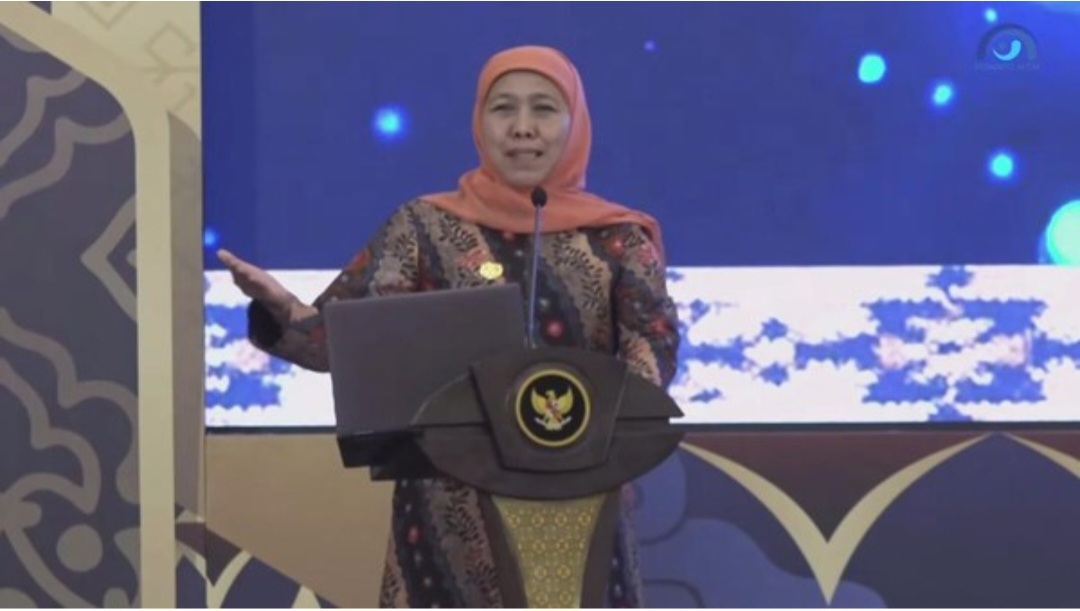 Khofifah Umumkan UMK Jatim 2026, Ternyata, Surabaya Tertinggi dan Situbondo Terendah!