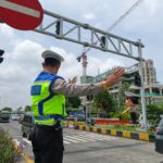 H+5 Lebaran Ribuan Wisatawan Serbu Bromo via Gubugklakah, Polisi Siagakan Personel