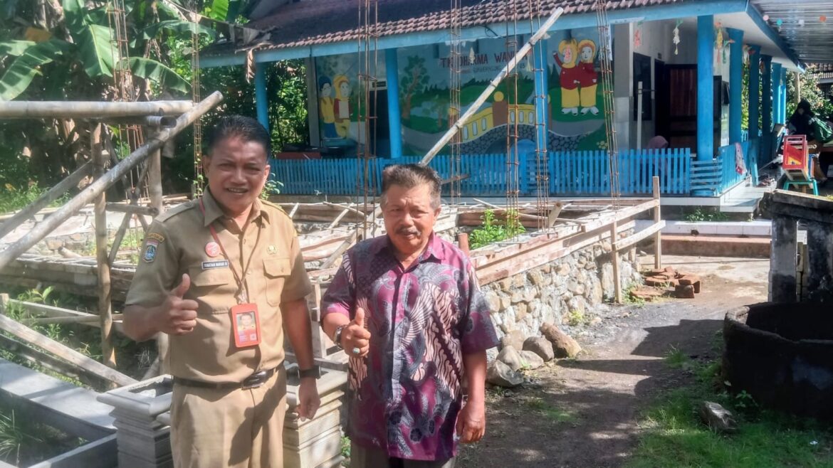 Terkendala Dana, Pembangunan Musholla di SDN 4 Sumberagung Sementara Dihentikan
