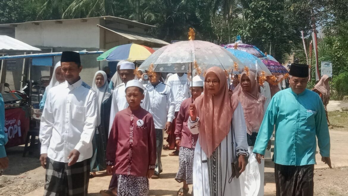 Motivasi Penghafal Al-Qur’an, Wisuda Tahfidz Ponpes Al-Falah Malang Diwarnai Hadiah Uang Tunai